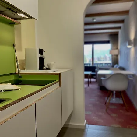 Ferienwohnung Mit Panoramablick Am Tegernsee - Direkt Am Berg Und See דירה *